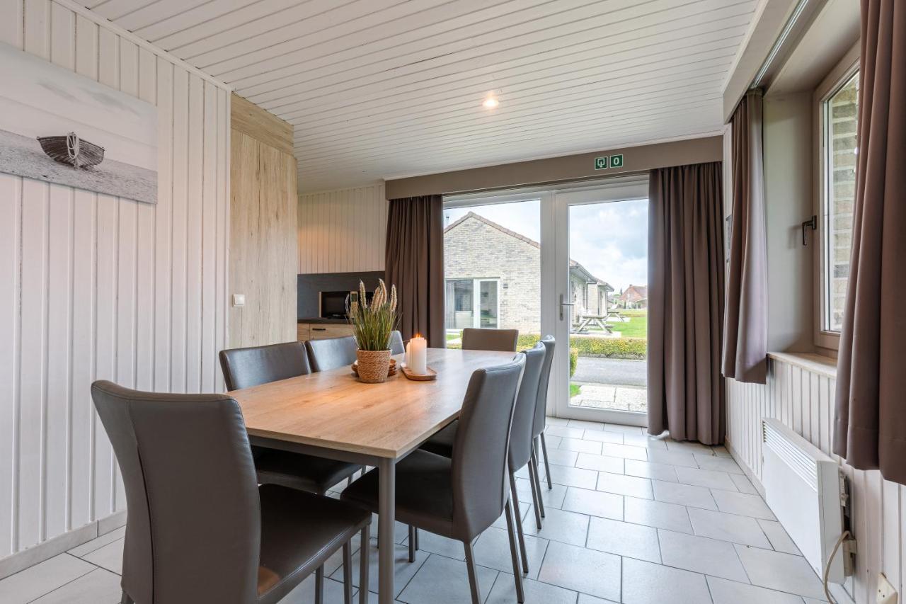 Bungalow De Strandjutter 8 Persons Middelkerke Bagian luar foto